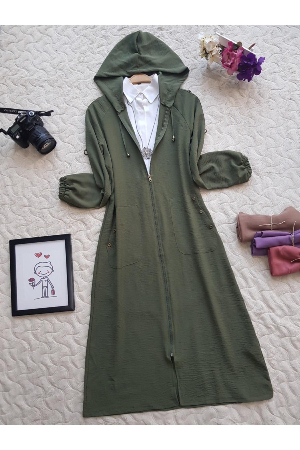 Düğme Detaylı Ayrobin Kap -Khaki
