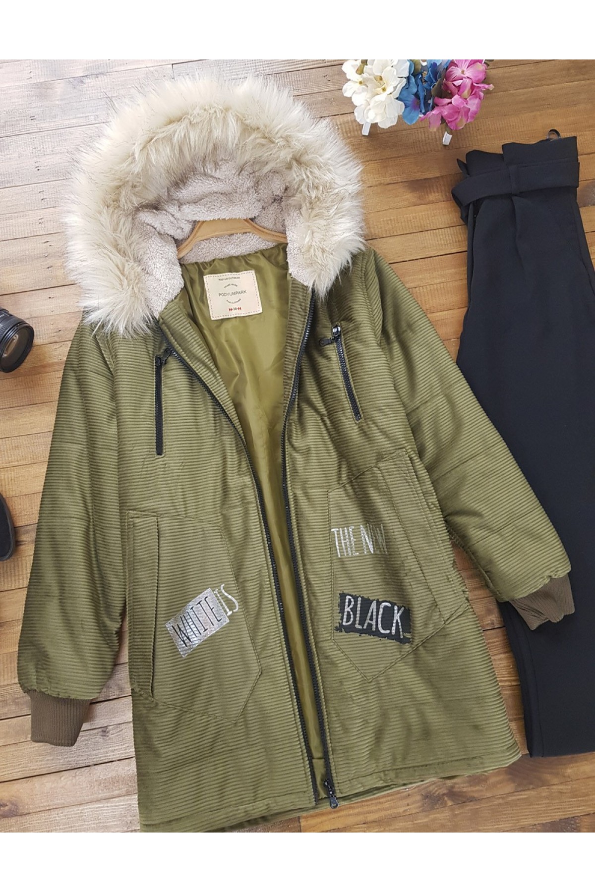 Kapşonu Kürklü Kadife Mont   -Khaki